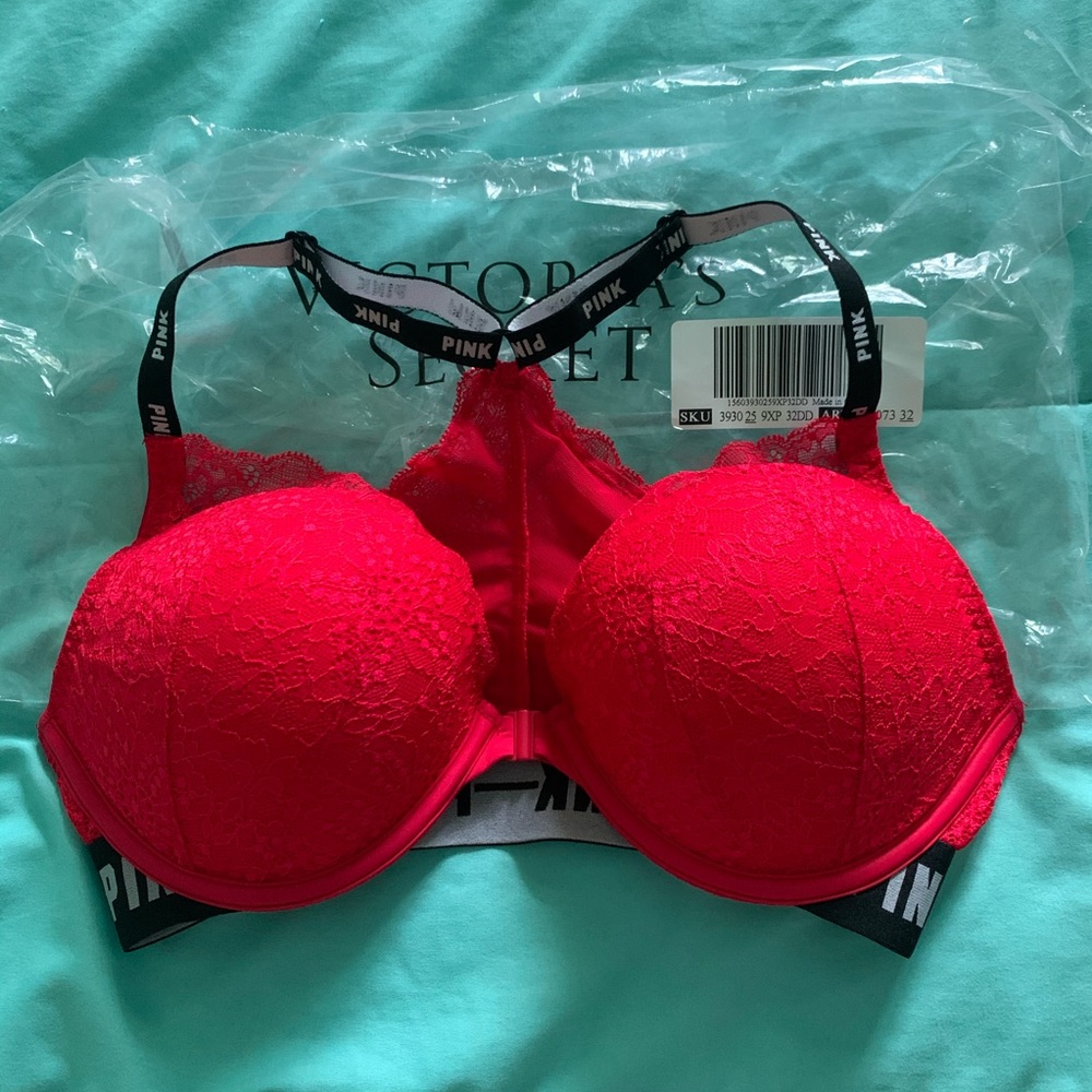 Victoria’s Secret Pink Date Racerback Push-Up Bra